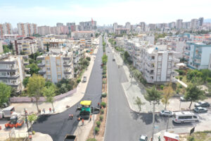 Mersin’de yollar güvenli ve konforlu hale geliyor