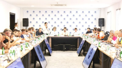 Toplantıya AKKUYU NÜKLEER A.Ş’den Genel Müdür Sergei Butckikh ile şirketin