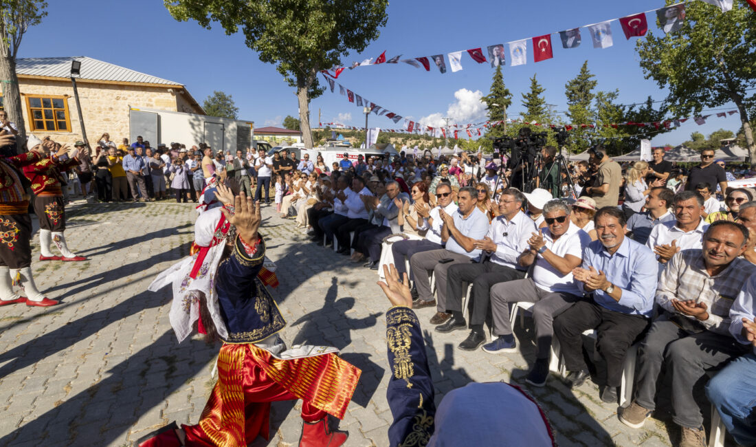 “Belediyenin Sosyal Güvenlik prim borçlarını; 'gönderdiğimiz paralardan keseceğiz' dediler. Bu