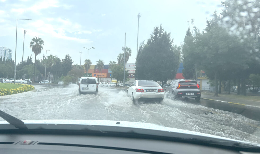 Mersin’de aşırı yağıştan dolayı