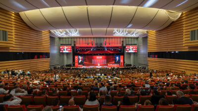 Mersin Büyükşehir Belediye Başkanı Vahap Seçer, Cumhuriyet Halk Partisi’nin (CHP) “İkinci