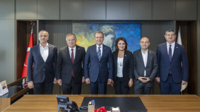 Mersin Büyükşehir Belediye Başkanı Vahap Seçer, Cumhuriyet Halk Partisi (CHP)