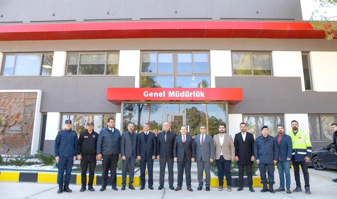 Mersin Valisi Ali Hamza Pehlivan, Silifke İlçesi’nde bulunan Mersin limanından