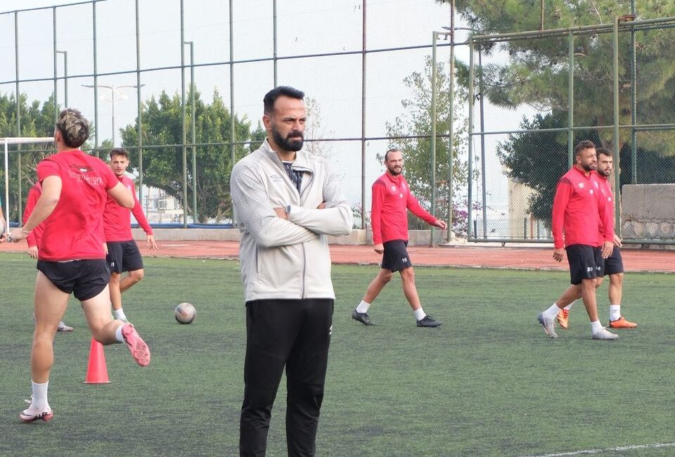 ‘Zemin bozuldukça futbol da iyi olmuyor!’