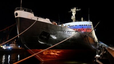 3 Aralık 1959 tarihinde, dünyanın ilk nükleer enerjiyle çalışan buzkıranı