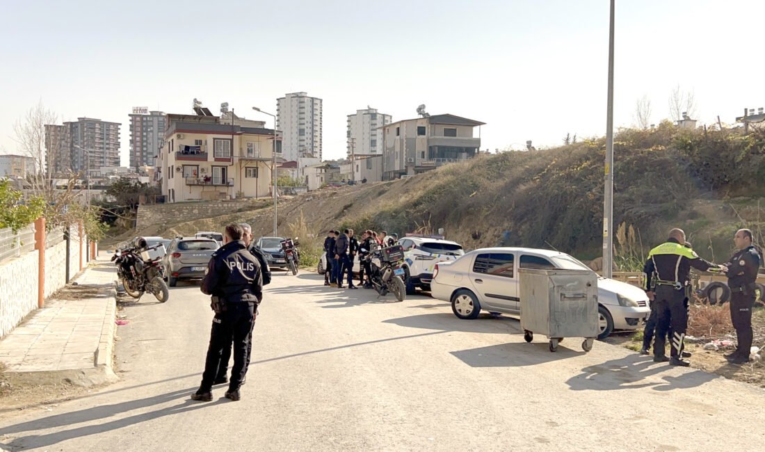 Mersin’de görevli bir polis