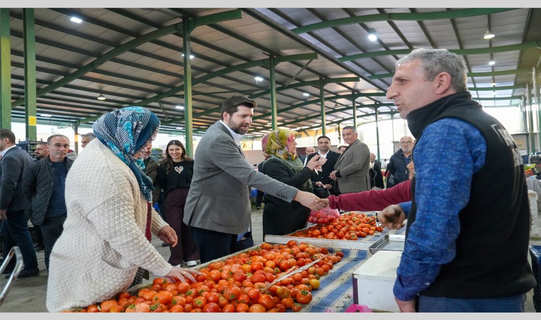 Tarsus Belediye Başkanı Ali