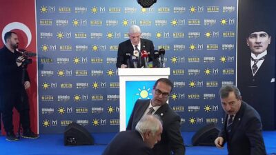 İYİ Parti Genel Başkanı Müsavat Dervişoğlu, Mersin’de bir otelde düzenlenen,