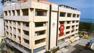 Mersin siyaset ve iş dünyasının yakından takip ettiği isimlerden Abdullah