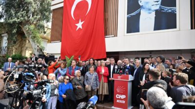 “Ekrem İmamoğlu ve Cumhuriyet Halk Partisi, adalet ve demokrasi talep