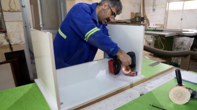 Akdeniz Belediyesi, bir yandan envanterinde bulunan hizmet araç ve gereçlerini