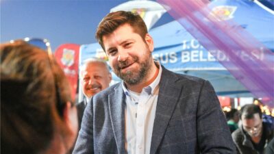 Tarsus Belediyesi’nin “Tarsus’ta Kadınlar Birlikte Güçlü” mottosuyla düzenlediği 8 Mart