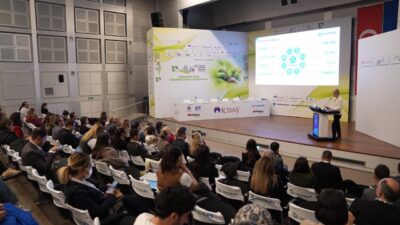 Etkinlikte, Türkiye’nin Paris Anlaşması hedeflerine ulaşmasında nükleer enerjinin rolüne dikkat