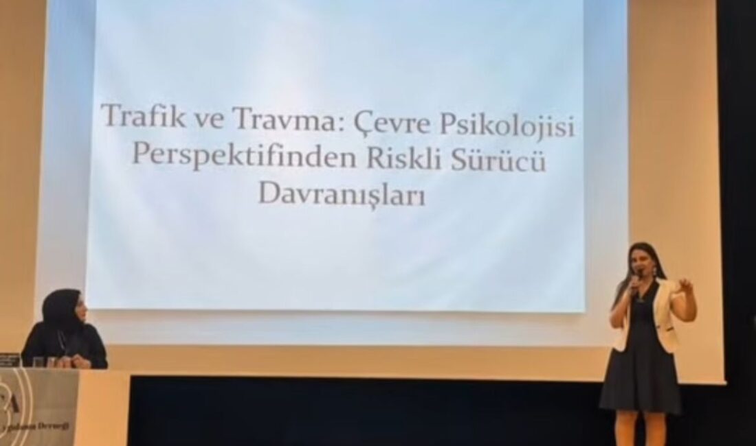 ‘Antakya’nın yıkılması toplumsal hafızanın kaybolması tehlikesini de beraberinde getirdi!’ Ekoloji Psikoloji Araştırma Geliştirme ve Uygulama Derneği (EKOMENTA) öncülüğünde düzenlenen