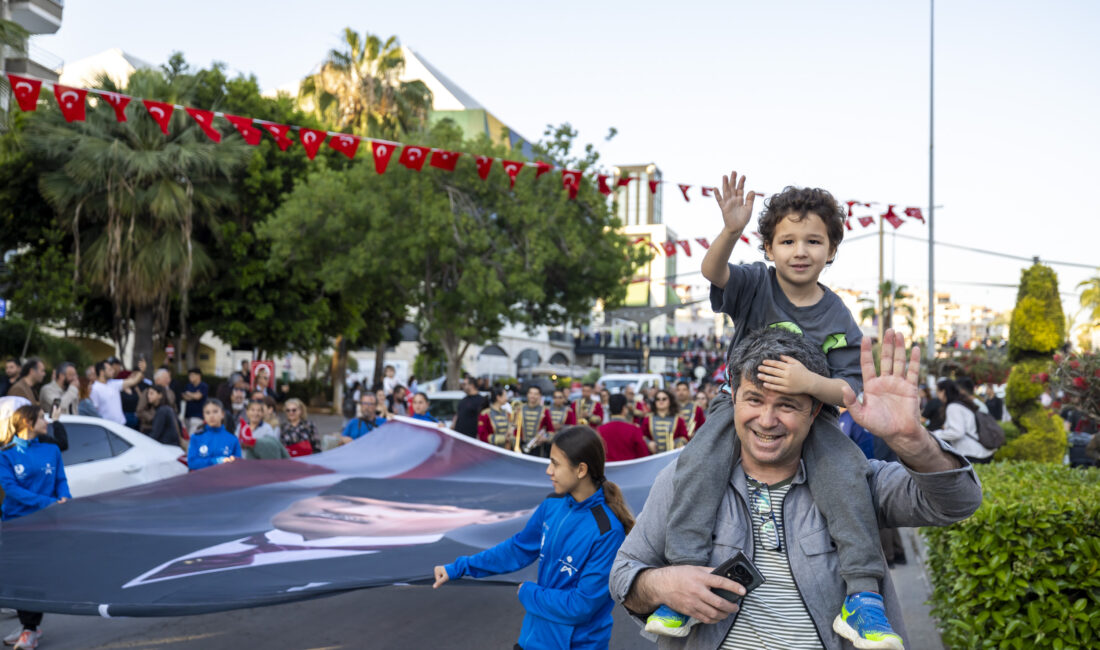 Mersin, 23 Nisan Ulusal Egemenlik ve Çocuk Bayramı’nı rengârenk, cıvıl