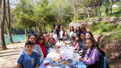 Tarsus Belediyesi’nin kadınlara yönelik yürüttüğü “Doğada Sağlık Var” projesi devam