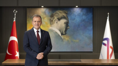 Mersin Büyükşehir Belediye Başkanı Vahap Seçer, Silivri Cezaevi’nde yol arkadaşları