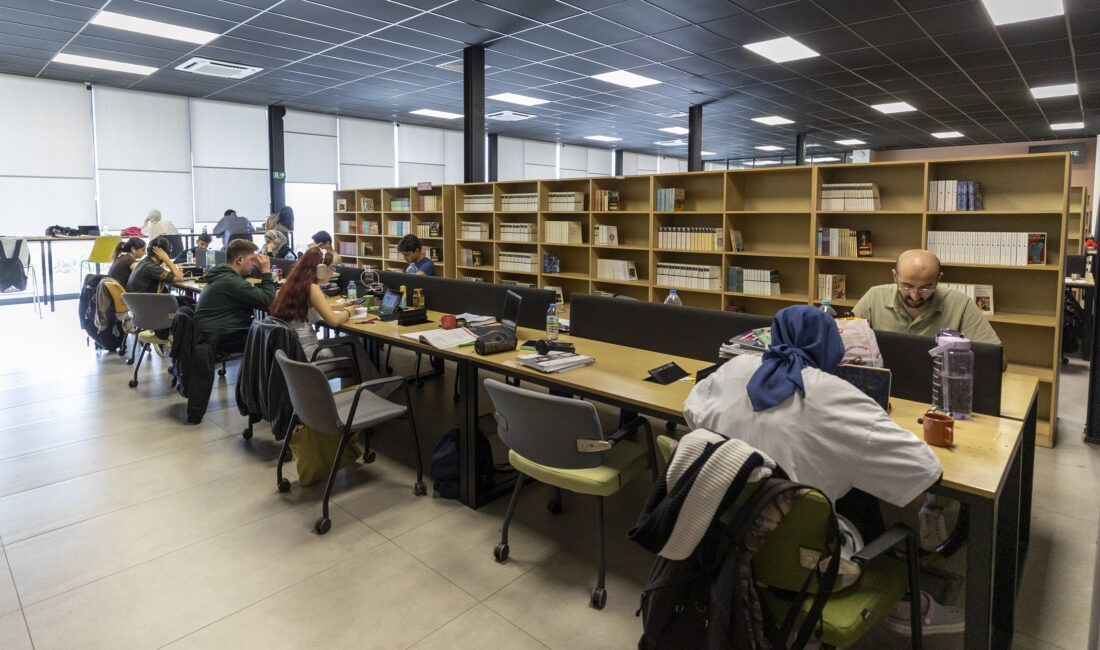 Gençlerin eğitimi ve gelişimi için çeşitli projeler üreten Mersin Büyükşehir