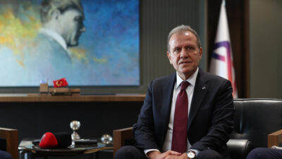 Mersin Büyükşehir Belediye Başkanı Vahap Seçer Cumhuriyet Halk Partisi’nin toplumsal muhalefetin