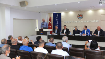 Temmuz ayı meclis toplantısında konuşan MTSO Yönetim Kurulu Başkanı Hakan