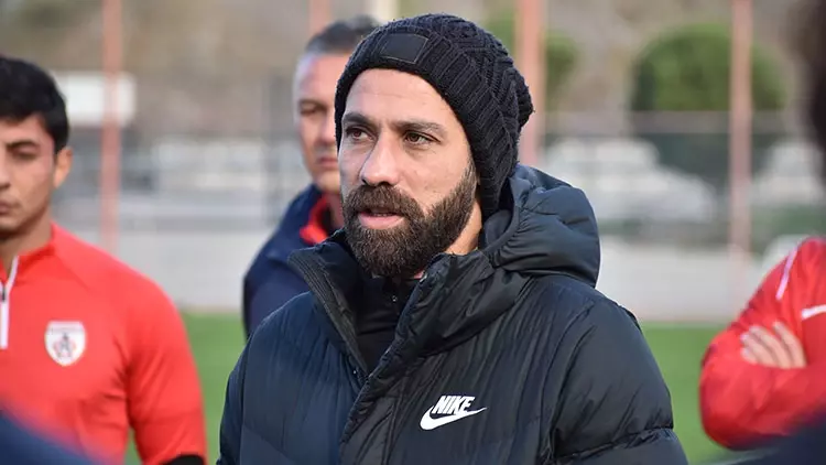 MİY’DE SULAR DURULMUYOR! Yeni Mersin İdman Yurdu Teknik Direktörü Olcay Şahan kendisine gelen sorular