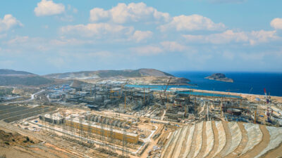 Rusya Devlet Nükleer Enerji Kuruluşu Rosatom tarafından inşa edilen Akkuyu