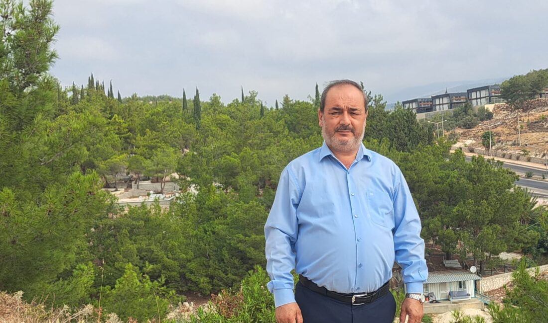 Başkan Ferruh Doğan: “Mezarlık Yanında Eğlence Olmaz, Bu Saygısızlığa Son Verilmeli!” Saadet Partisi Silifke İlçe Başkanı Ferruh Doğan, Silifke Asri Mezarlığı