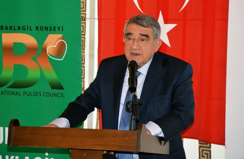 ‘DEĞİŞEN TRENDLER DOĞRULTUSUNDA GELİŞİM STRATEJİSİ HAYATA GEÇİRİLMELİ’ Mersin Ticaret Borsası Başkanı Ö. Abdullah Özdemir, “Küresel Meyve Talebindeki