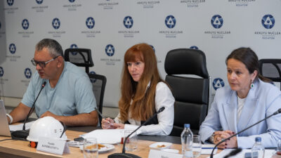 Mersin Bölge Sağlık Müdürlüğü’ne bağlı Radyasyon Güvenliği Danışma Konseyi üyeleri,