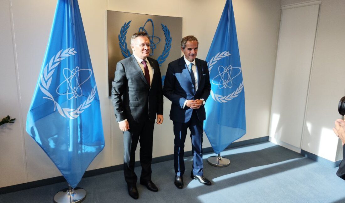 ROSATOM GENEL MÜDÜRÜ ALEKSEY LİKHACHEV, IAEA GENEL MÜDÜRÜ RAFAEL GROSSİ İLE GÖRÜŞTÜ Toplantı, Viyana’da düzenlenen 69. IAEA Genel Konferansı oturumu sırasında gerçekleşti.