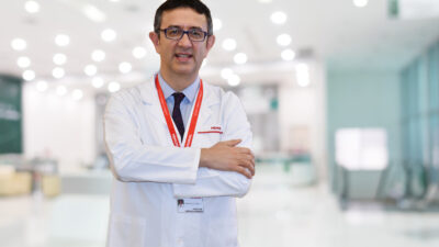 Her 8 kadından 1’inde görülen meme kanseri, yaşamın her döneminde