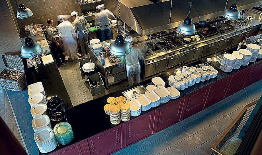 Hayalet mutfak 18 bin TL! YESİDEF Başkanı Hüseyin Bozdağ, hazır gıda sektöründe hayalet ve uydu