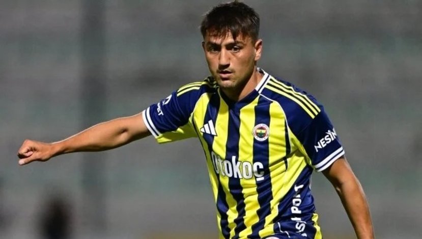 Fenerbahçe, Cengiz Ünder’in satın alma opsiyonuyla birlikte sezon sonuna kadar Beşiktaş’a kiralandığını