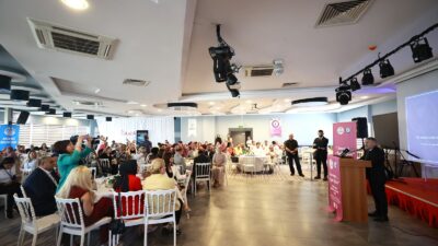 Mersin’de, Uluslararası Kadın ve Girişimciler Derneği (UKA-DER) tarafından hayata geçirilen