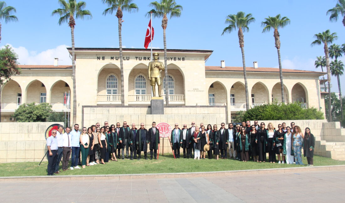 Mersin Barosu yönetimi, 2025-2026 adli yıl açılışı nedeniyle tören düzenledi.