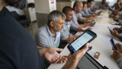 Mersin Büyükşehir Belediyesi, vatandaşların sağlığını doğrudan ilgilendiren vektörle mücadele çalışmalarında