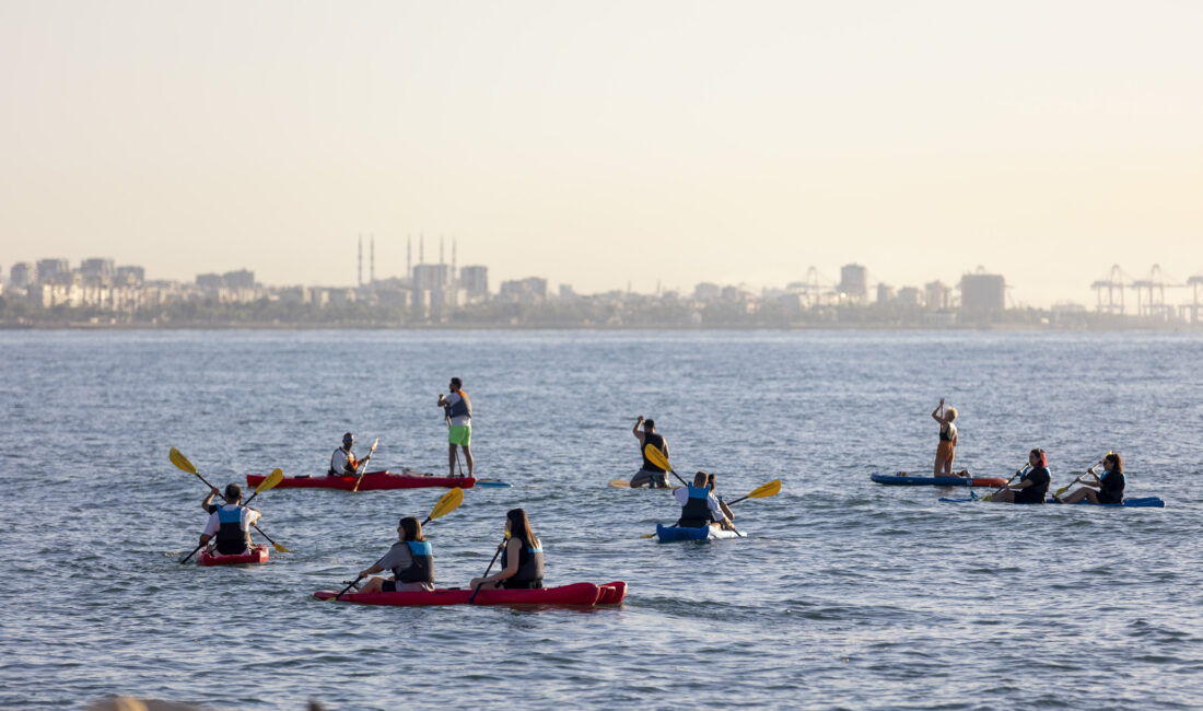 SU SPORLARI VE BİSİKLET ETKİNLİKLERİ KENTİN ENERJİSİNİ YÜKSELTTİ Mersin Büyükşehir Belediyesi, Avrupa Hareketlilik Haftası’nda özel gereksinimli bireyler, su