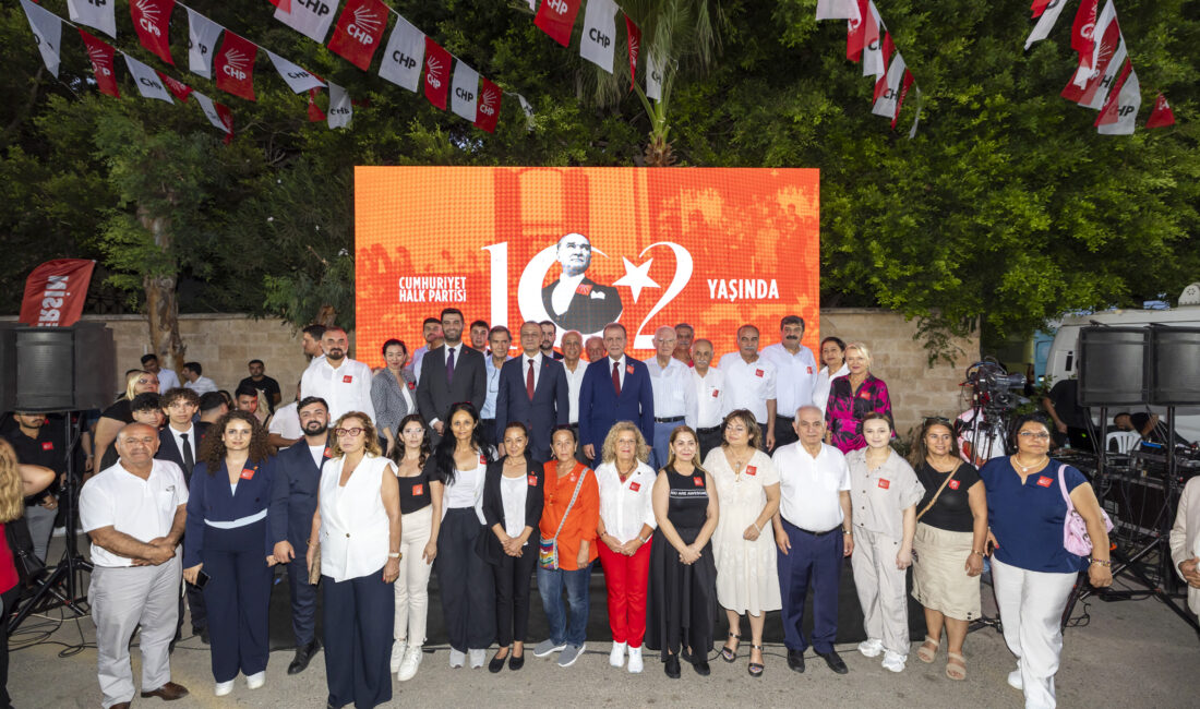 BAŞKAN SEÇER SERT KONUŞTU Türkiye Belediyeler Birliği (TBB) Başkan Vekili ve Mersin Büyükşehir Belediye