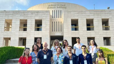 Mersin Üniversitesi İktisadi ve İdari Bilimler Fakültesi İktisat Bölümü ev