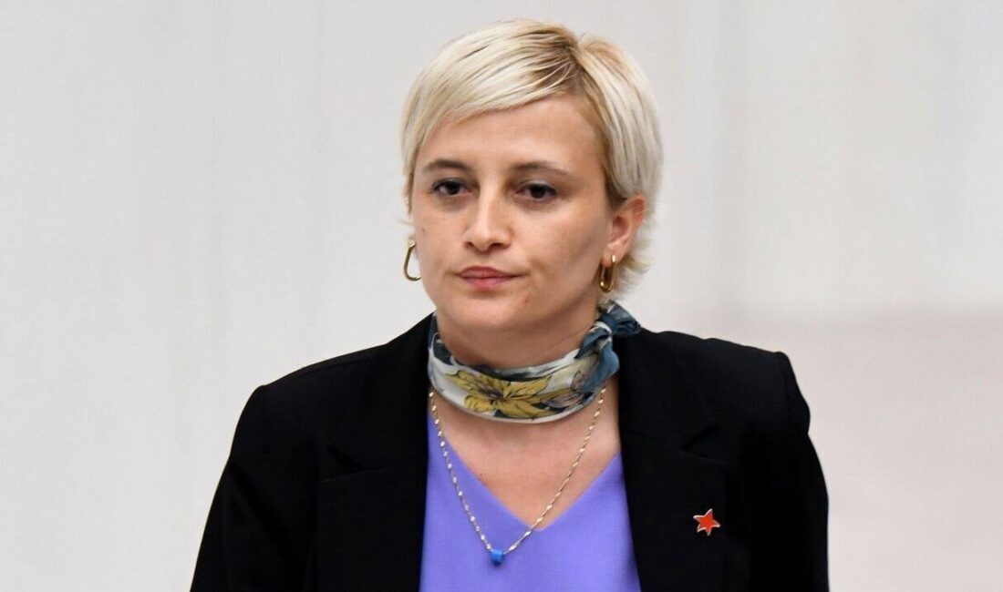 ‘Dilovası Katliamı Sizin Sermaye Sınıfından Yana Duruşunuzun Bir Eseri!’ (VİDEO HABER) DEM Parti Mersin Milletvekili Perihan Koca Çalışma ve Sosyal Güvenlik