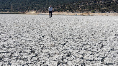 Isparta’nın Eğirdir ilçesinde bulunan ve tarih boyunca ‘yedi renkli göl’