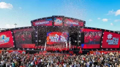 Türkiye’nin bilim, teknoloji ve yenilik vizyonunu geniş kitlelerle buluşturan TEKNOFEST,