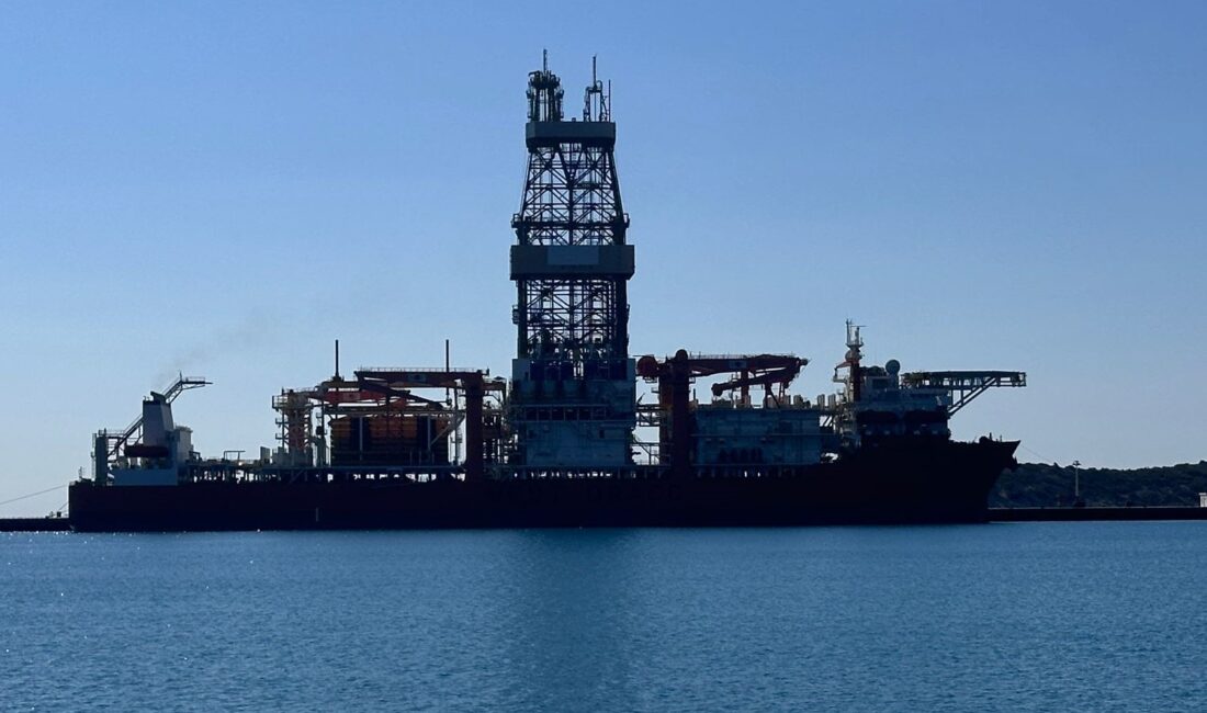 ‘West Draco’ limana yanaştı Türkiye’nin deniz filosuna kattığı 5. sondaj gemisi 228 metre uzunluğunda