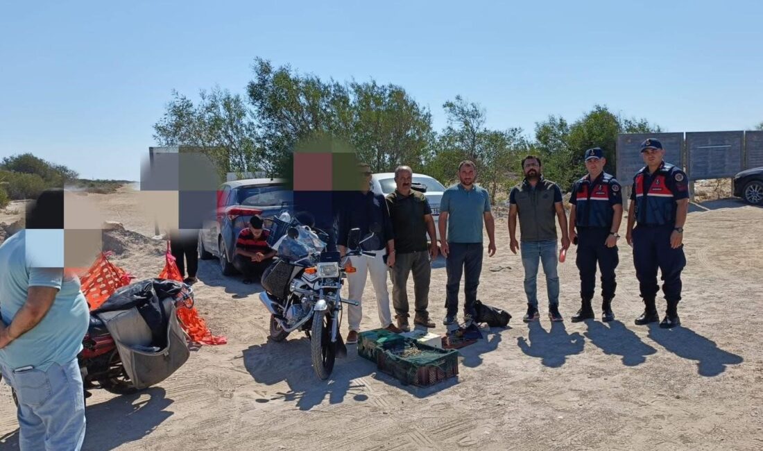 Mersin Doğa Koruma ve Milli Parklar (DKMP) Müdürlüğü Silifke Şefliği ekipleri,