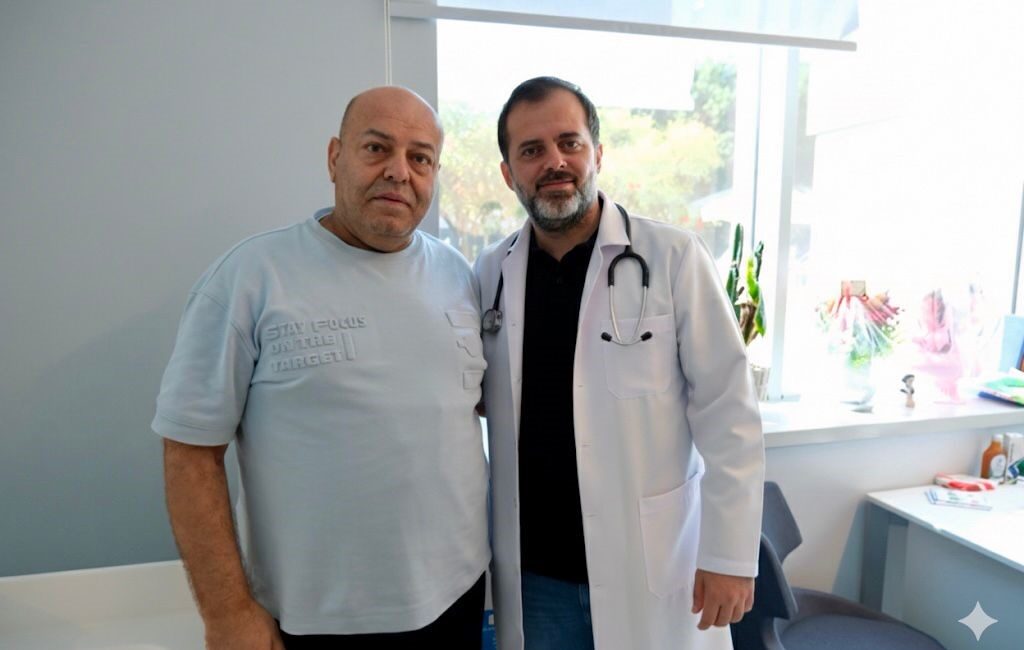 Yurt dışından gelen mide kanseri hastası Mersin’de sağlığına kavuştu Yurt dışından mide kanseri tedavisi için Mersin‘e gelen yabancı uyruklu hasta