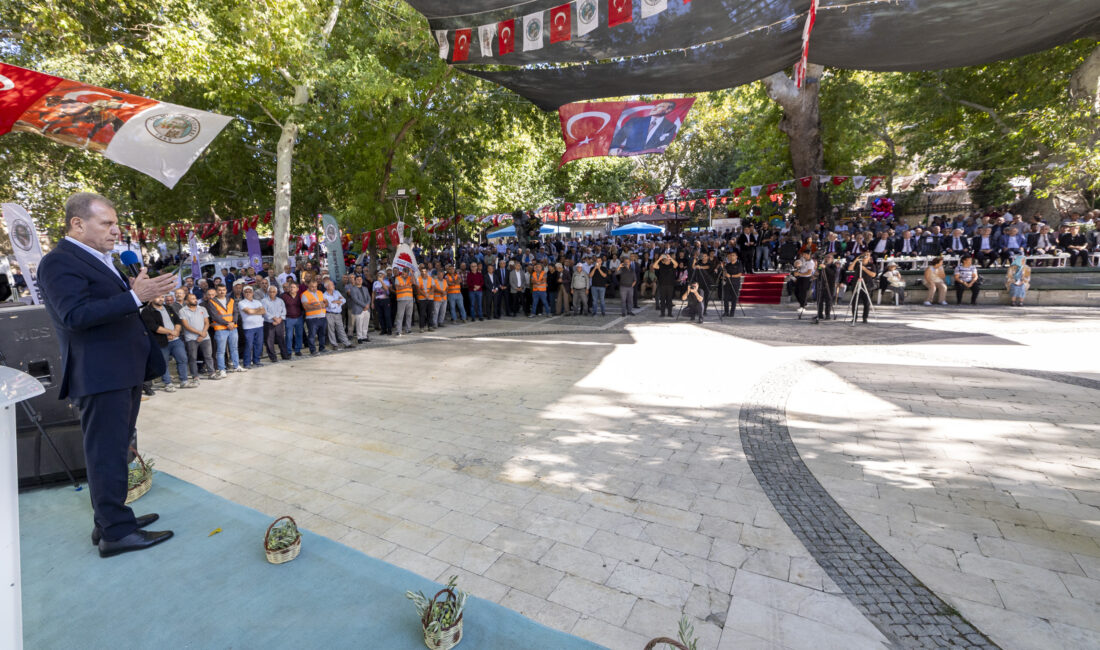 SEÇER: “MUTLU ÜRETİCİ ÜRETİYOR, EKONOMİYE KATKI SUNUYOR” Türkiye Belediyeler Birliği (TBB) Başkan Vekili ve Mersin Büyükşehir Belediye