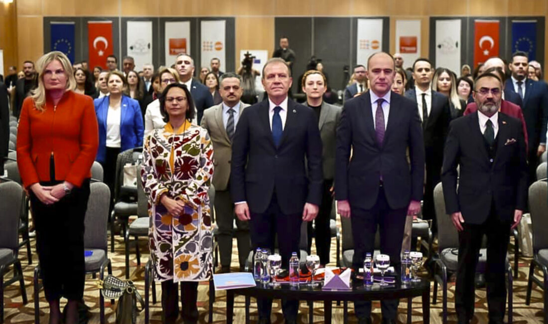 “BİZİM İÇİN EŞİTLİK SADECE BİR HEDEF DEĞİL; KENT YÖNETİMİNDE DEĞİŞİMİ KALICI KILMANIN YOLUDUR” Türkiye Belediyeler Birliği (TBB) Başkan Vekili ve Mersin Büyükşehir Belediye