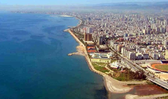 Mersin’de turizm sezonu beklentinin altında kaldı Bu yıl Mersin’de yaz turizmi geçtiğimiz yıla göre daha geç başladı ve