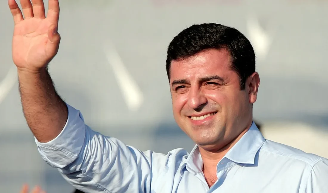 Adalet Bakanı Yılmaz Tunç, basın mensuplarının sorularını cevaplandırırken Selahattin Demirtaş’ın