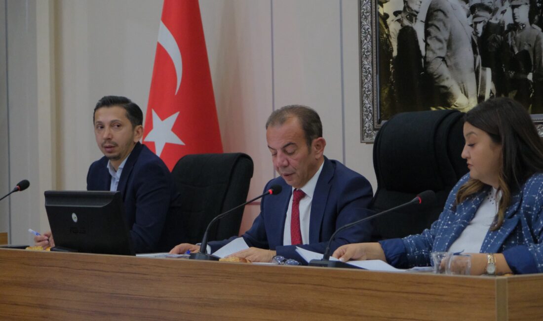 Bolu’da çocuk parklarında sigara içmek yasaklanacak MERSİNLİLER DE İSTİYOR Bolu Belediye Başkanı Tanju Özcan, çocuk parklarında sigara içilmesinin yasaklanması